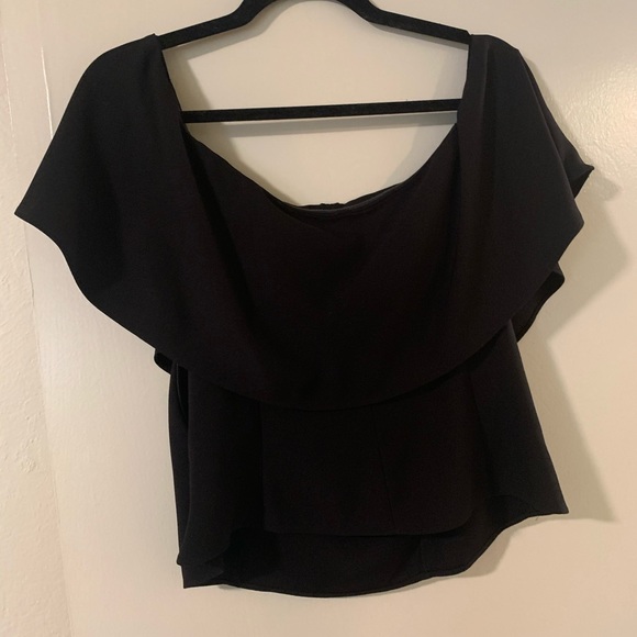 Leith off the shoulder black top - Picture 2 of 2